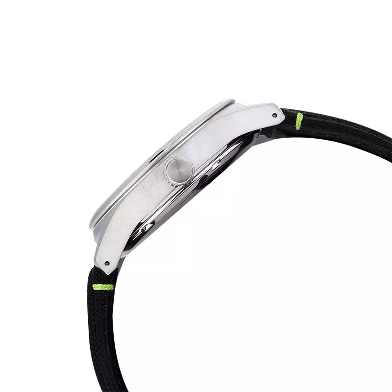 Jam Tangan Pria Seiko Classic SUR517P1 Discover More Black Dial Black Nylon Strap