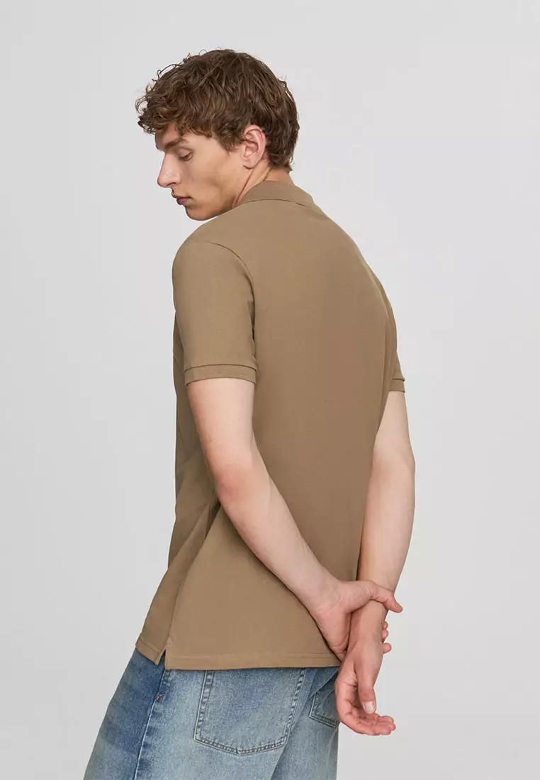 Man Short-Sleeved T-Shirt