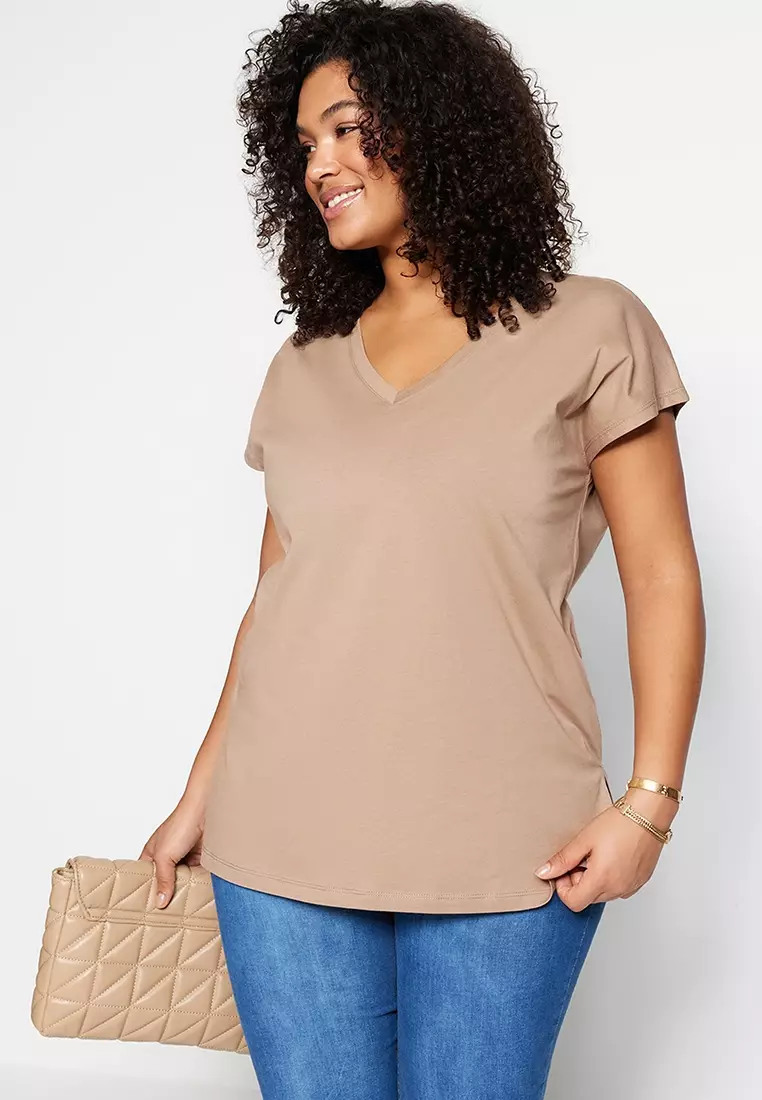 Plus Size V-Neck Slit T-Shirt