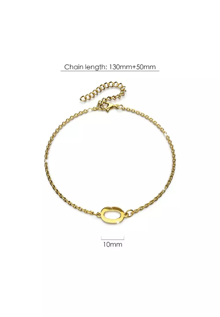 Bold Alphabet Letter Initial Charm Bracelet in Gold Tone - O