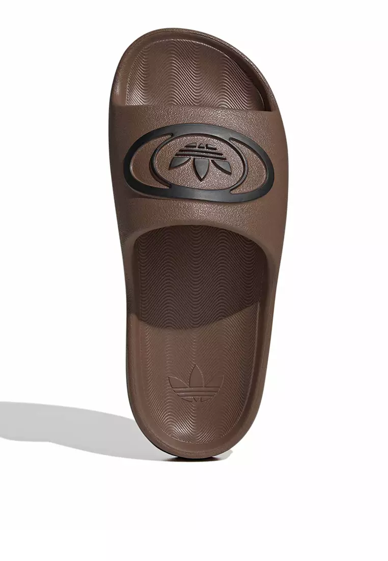 Lifestyle ADILETTE 00s SLIDES Men Brown KK3581