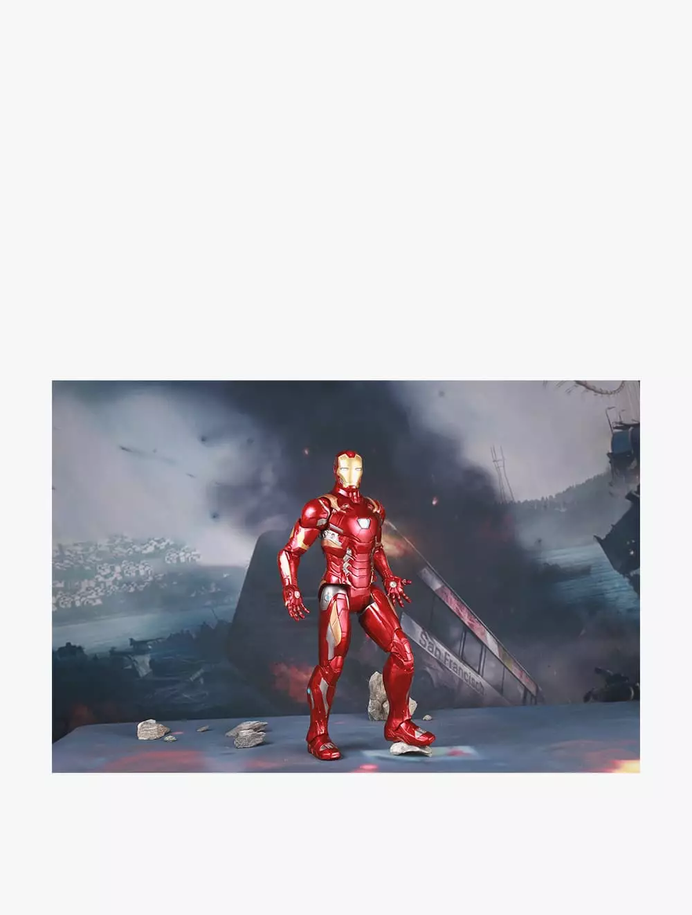 Marvel ZD Toys Iron Man MK85 Plastic Holder (New Package) - ZDT1911-02