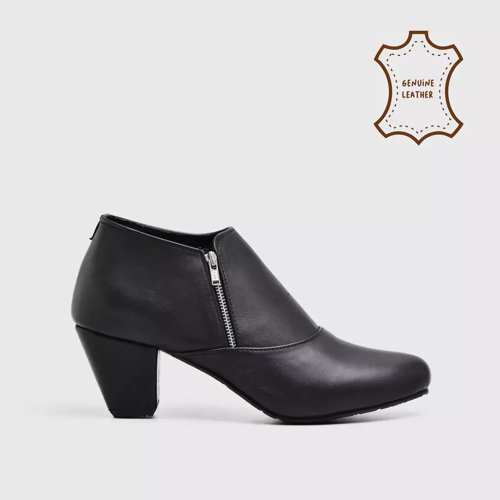 Potamogeton Heels Genuine Leather Black