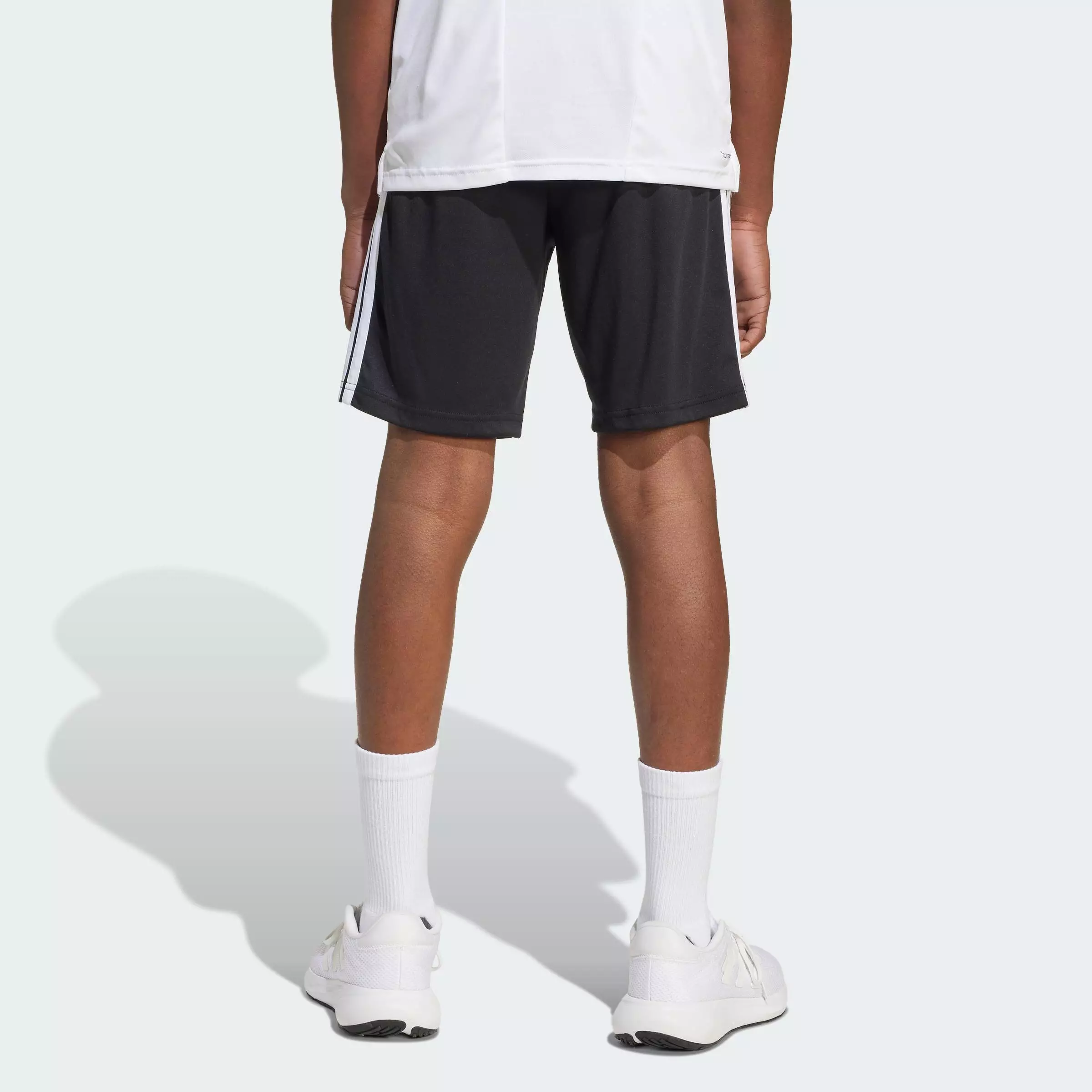 Train Essentials 3-Stripes Shorts