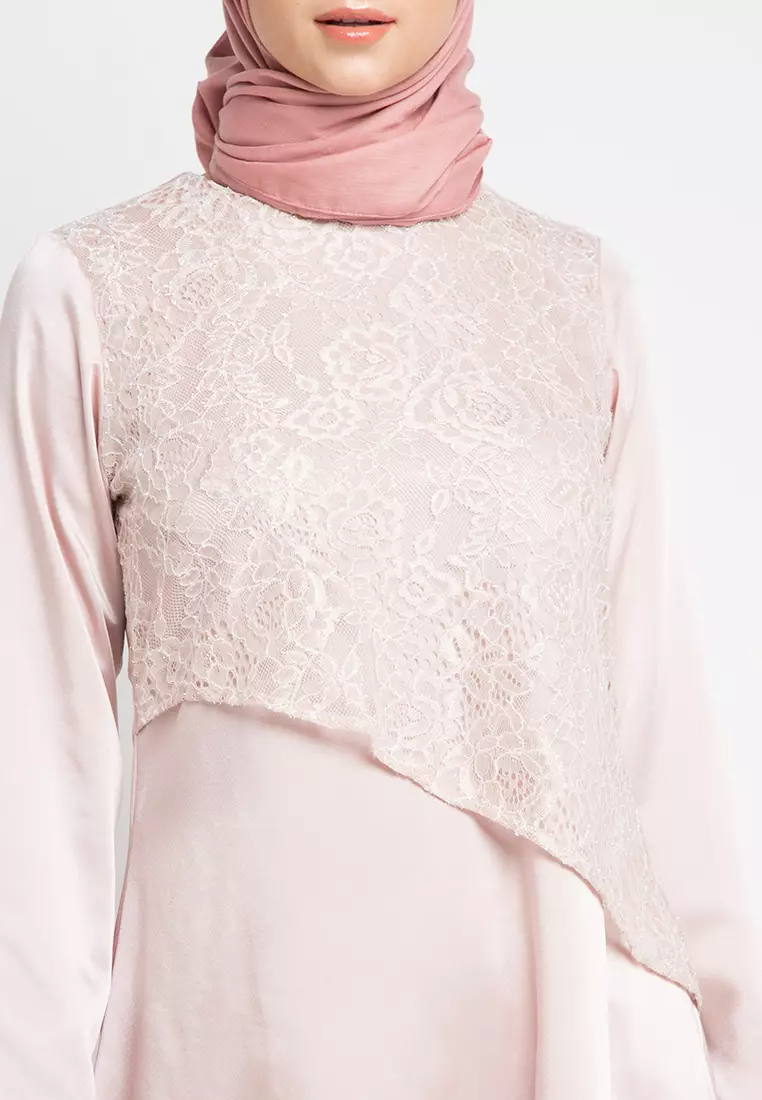 Jayla Maxi Dress With Peach Lace