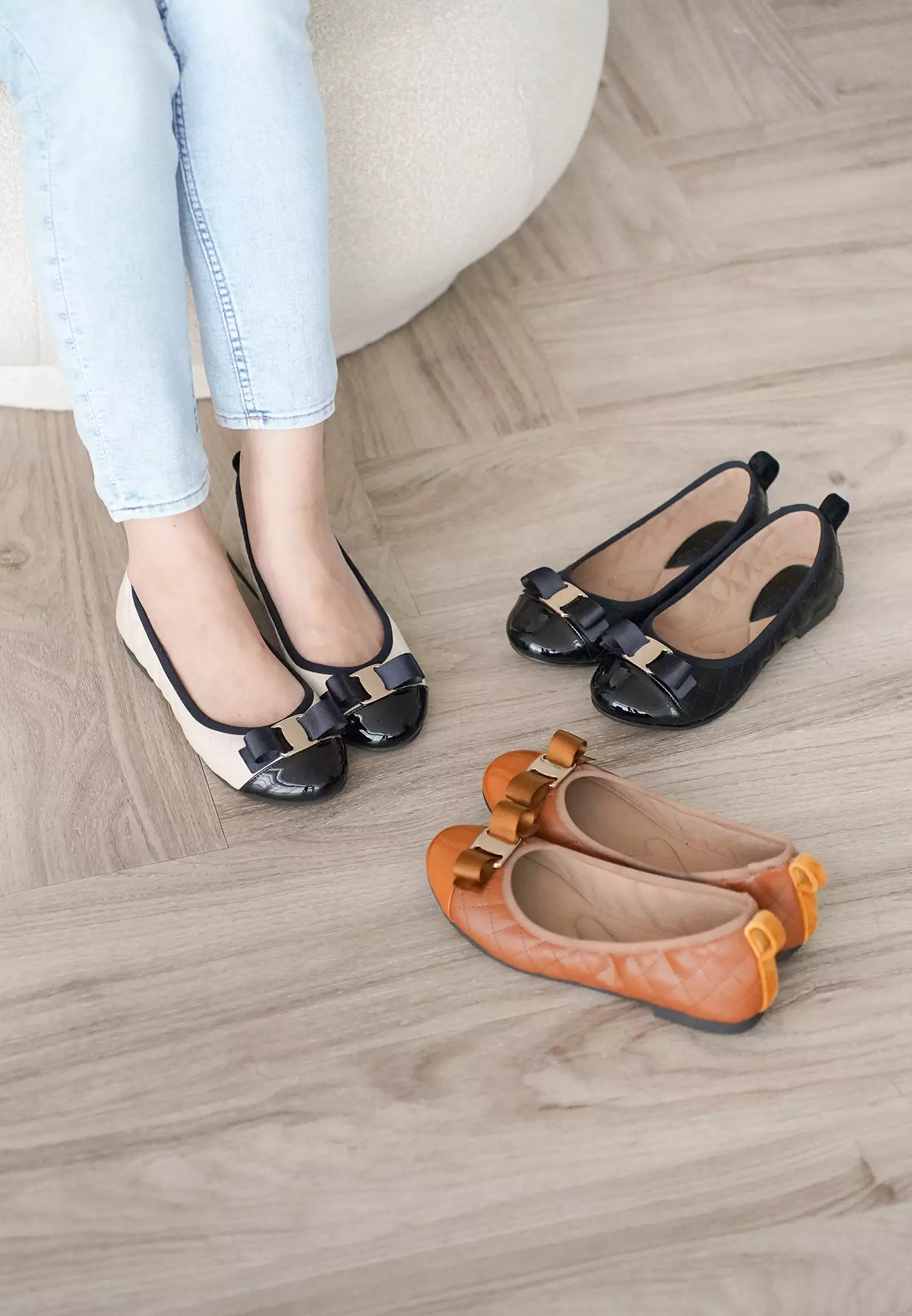 Freya Sepatu Flat Shoes Lipat Wanita Pita