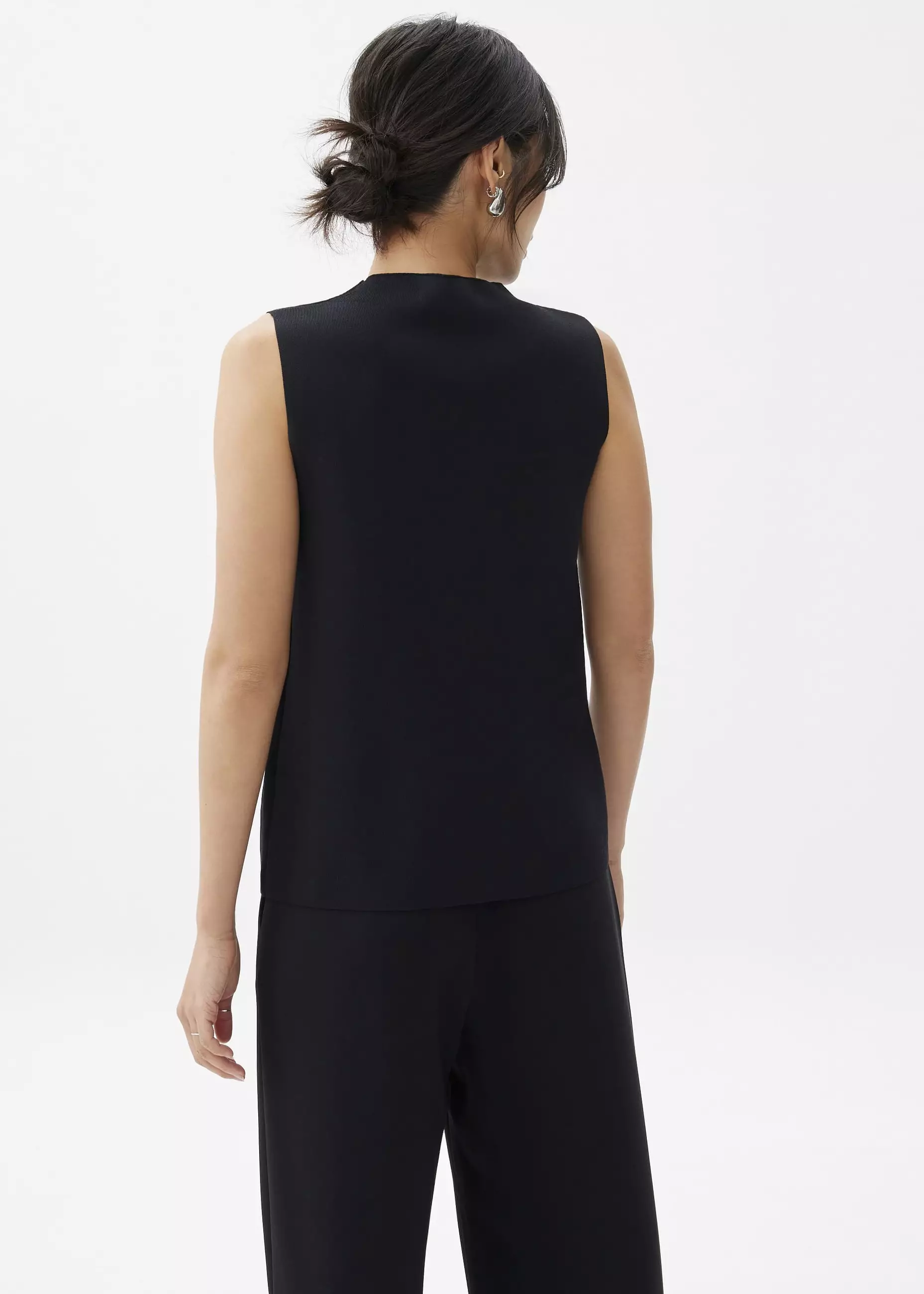 Atasan Wanita - Robin High Neck Knit Top