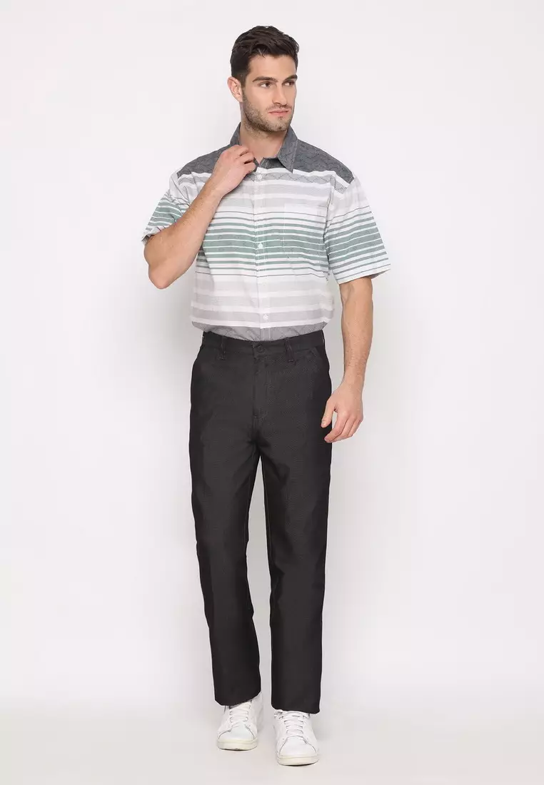 POLICE Celana Panjang Semi Formal Corak Katun Hitam Pria