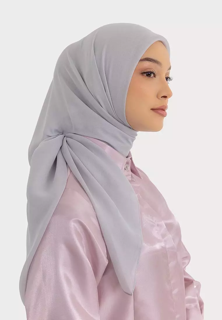 Ria Miranda Light Grey Rarina Scarf