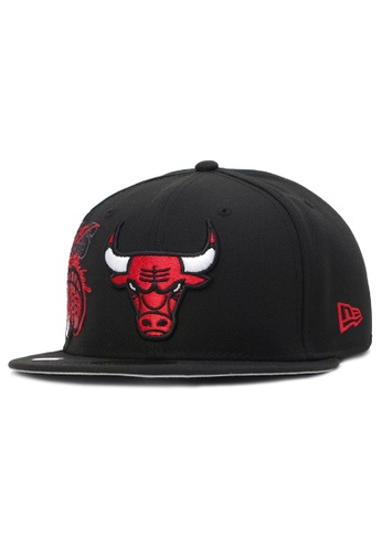 New Era black Chicago Bulls NBA 2021 Back Half Black 59FIFTY Fitted Cap BADEDAC7D46EFFGS_1