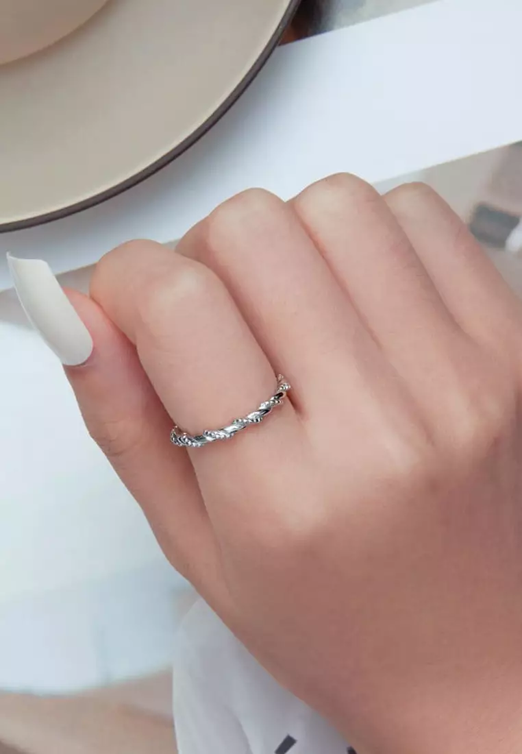 Solid Silver Twisted Crystal String Ring