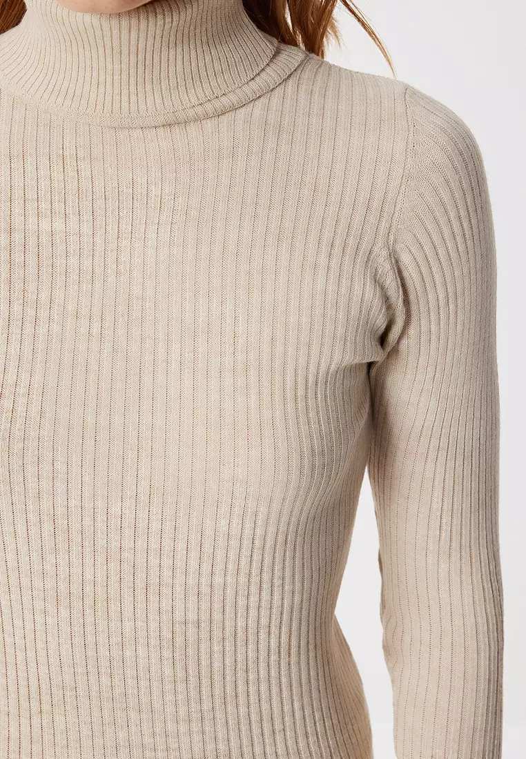 Turtleneck Ribbed Lycra Sweater