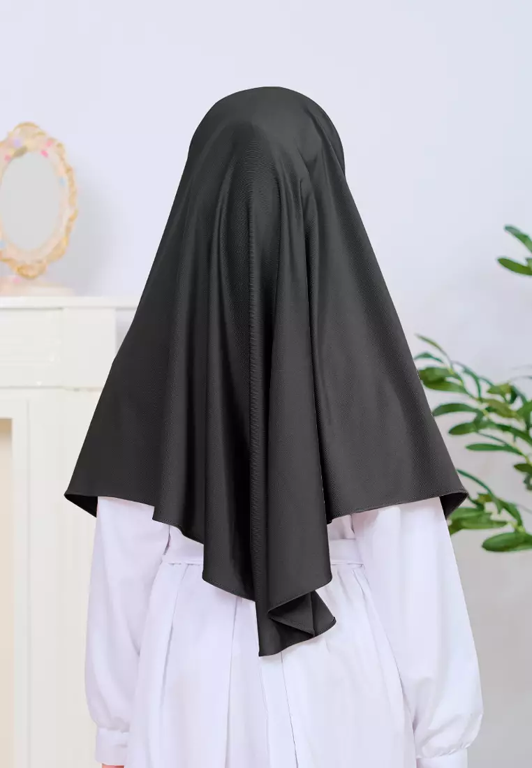 Cotton Bee - Jennaira Bergo Dagu | Hijab Instan Anak Non Pad - S