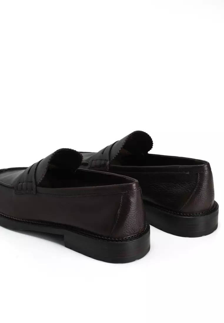 Melville-In Shoes