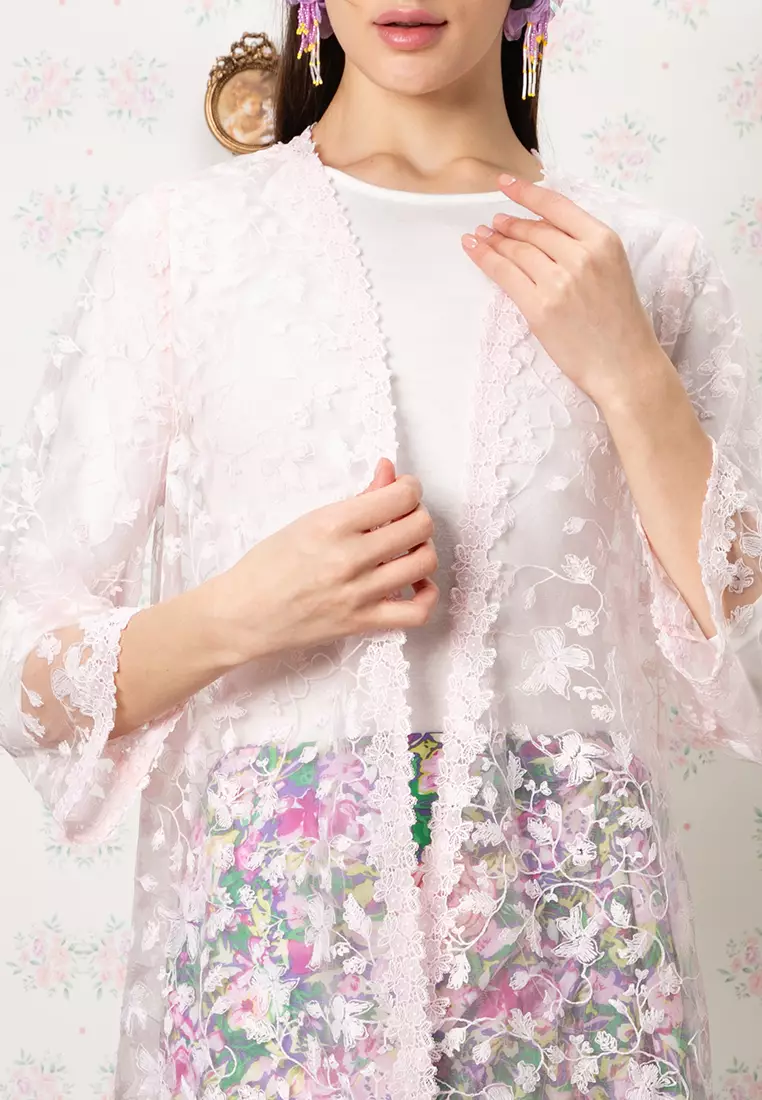 AURA LONG LACE KEBAYA SET