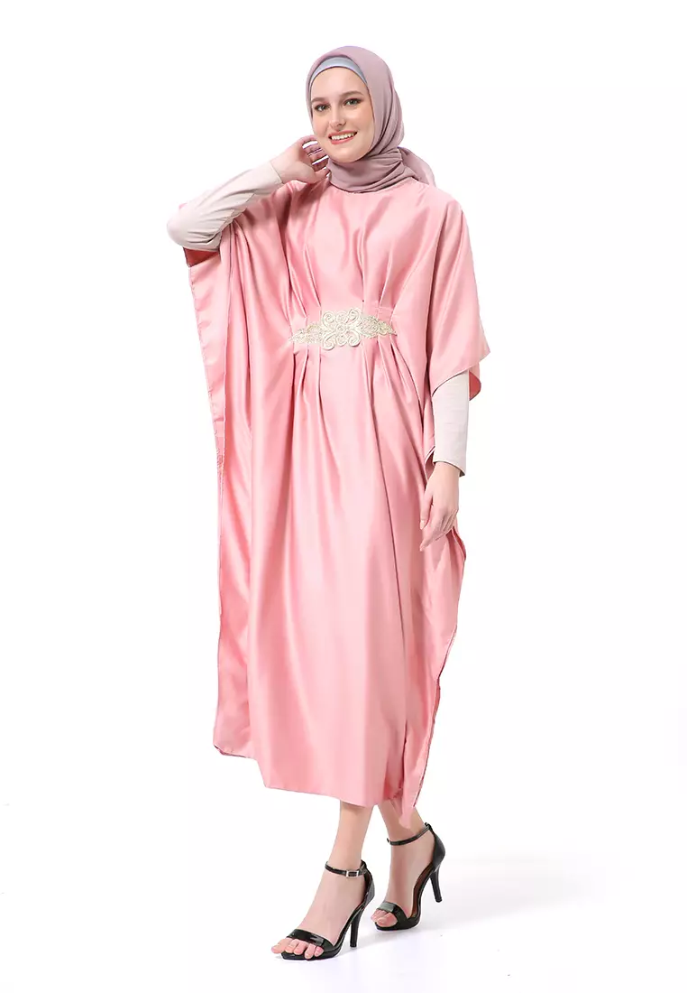 Illona Kaftan Dress Premium Fashion Muslimah Motif Polos Regular Fit - Pink