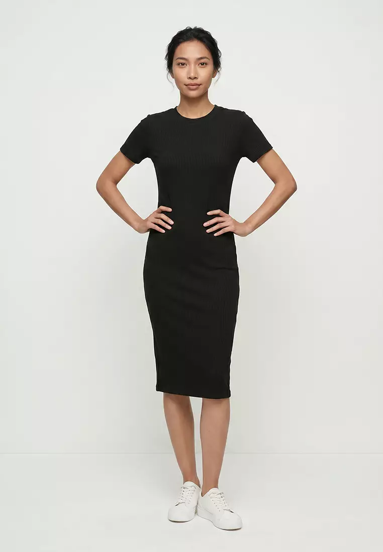 Buy DeFacto Bodycon Body Hugging Crew Neck Basic Plain Ribbed Camisole ...