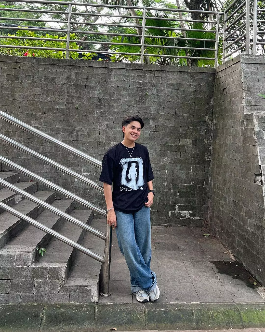 OOTDSUPPLY Oversized Tshirt Depression Black & Dark Army l Kaos Oversize Pria dan Wanita OVZ175