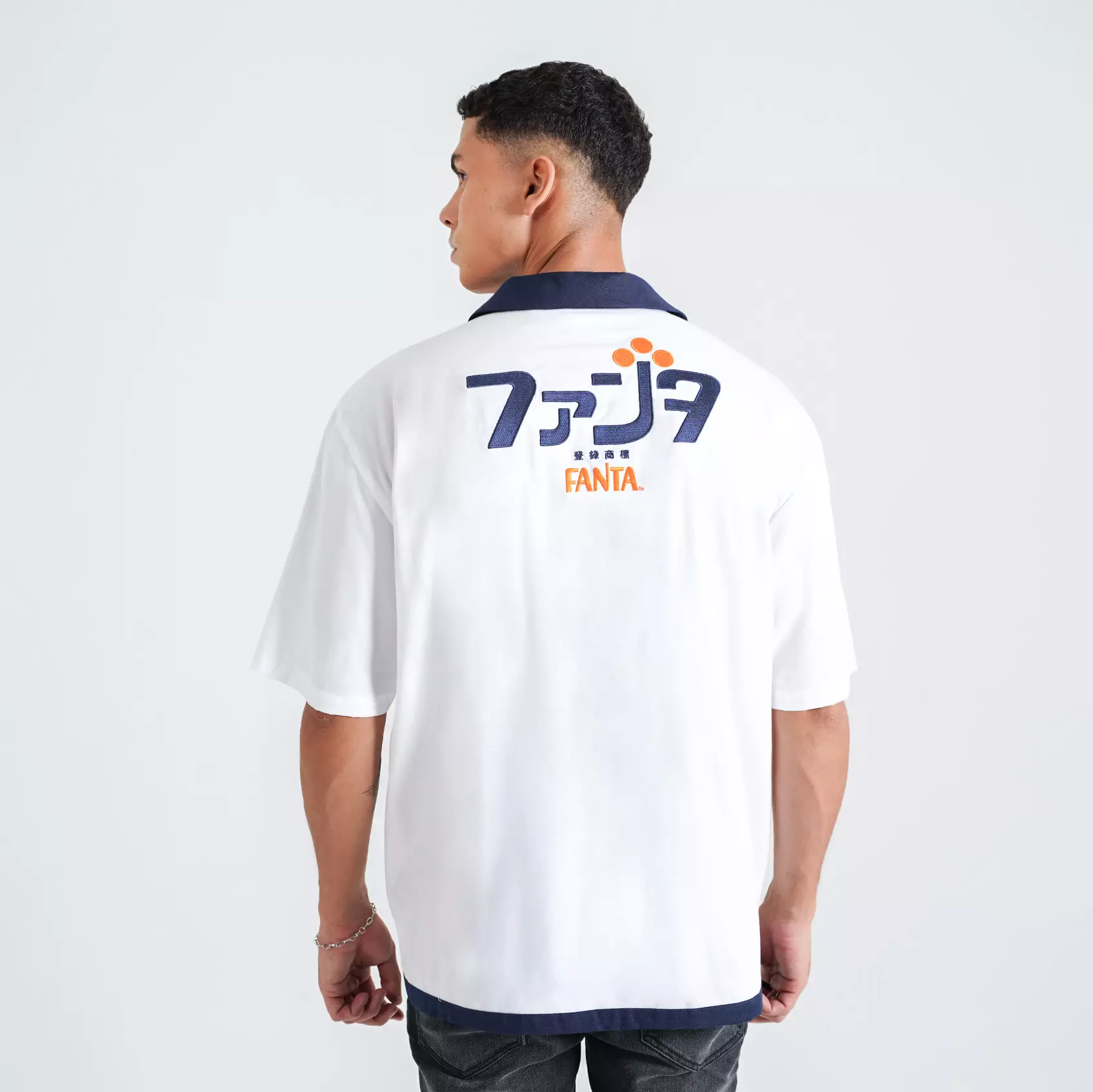 CELCIUS Japanese Fanta Logo Bowling Shirt LIN001498C Putih