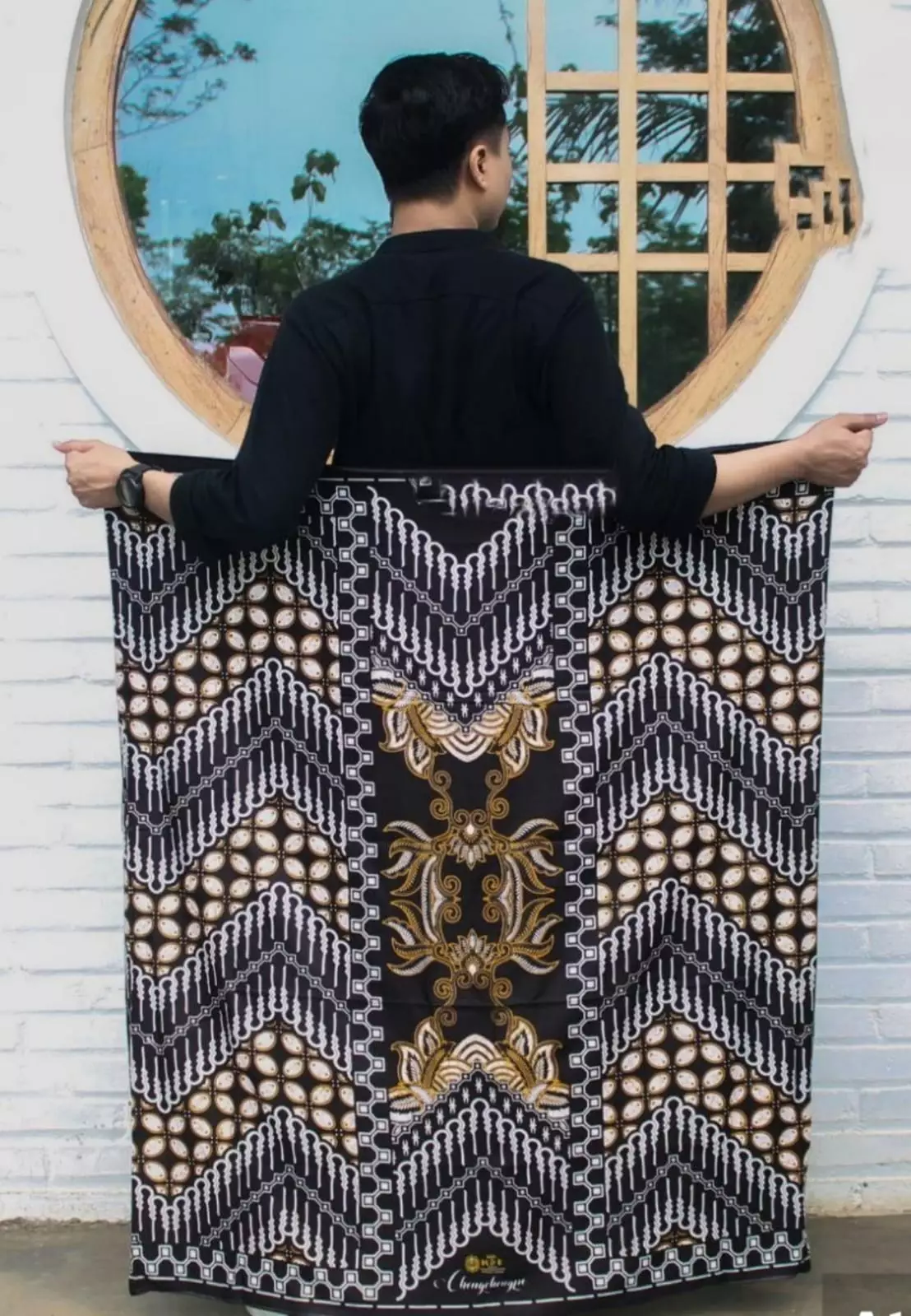 Sarung Batik Ganarang Hitam Premium MR