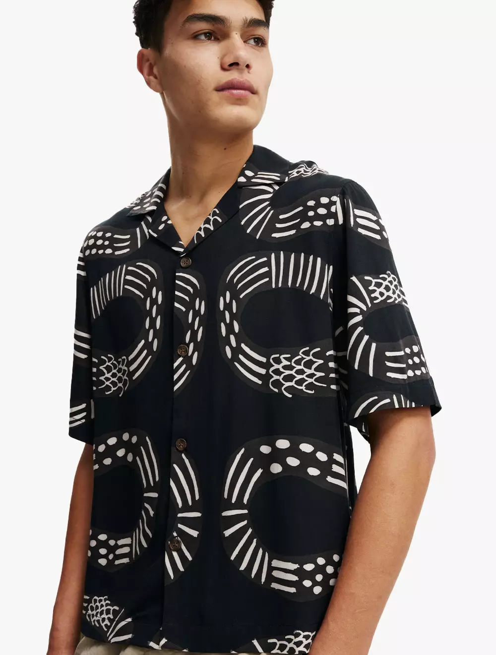 Cotton On - SHIRTS - Cancun Short Sleeve Shirt - BLACK OVERSIZED LNY SNAKE