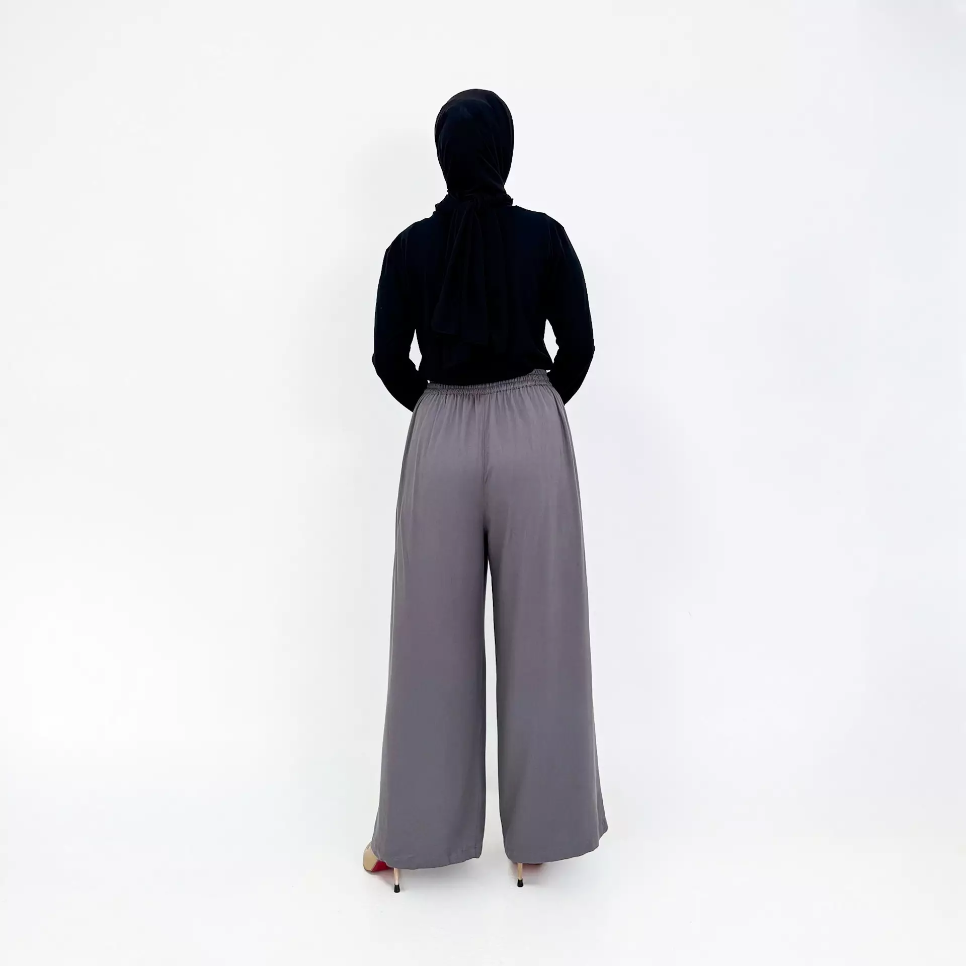 Riana Kulot Basic Daily ABU TUA