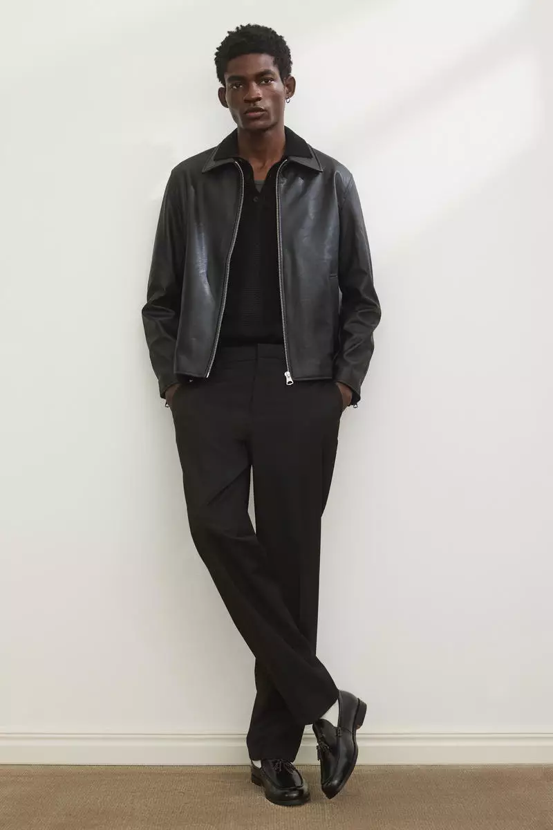 Slim Fit Textured polo shirt