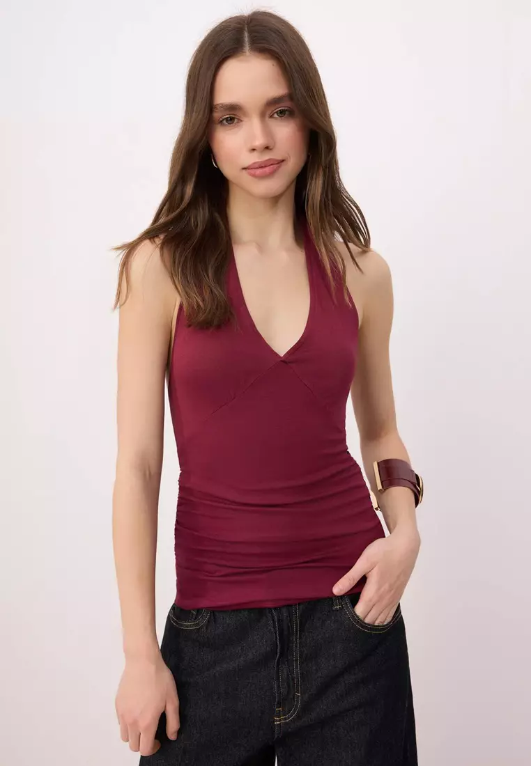Buy Trendyol Bodycon Halter Neck Sleeveless Top 2026 Online | ZALORA ...