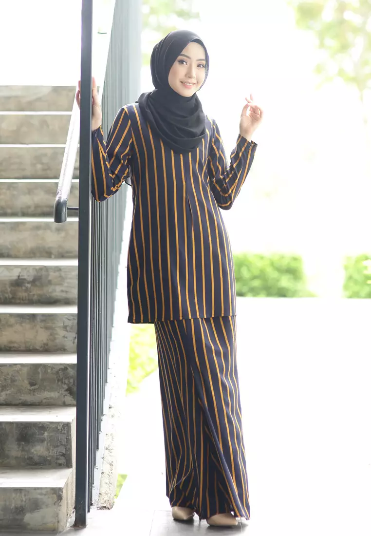 Rina Stripe Printed Kurung Navy Yellow