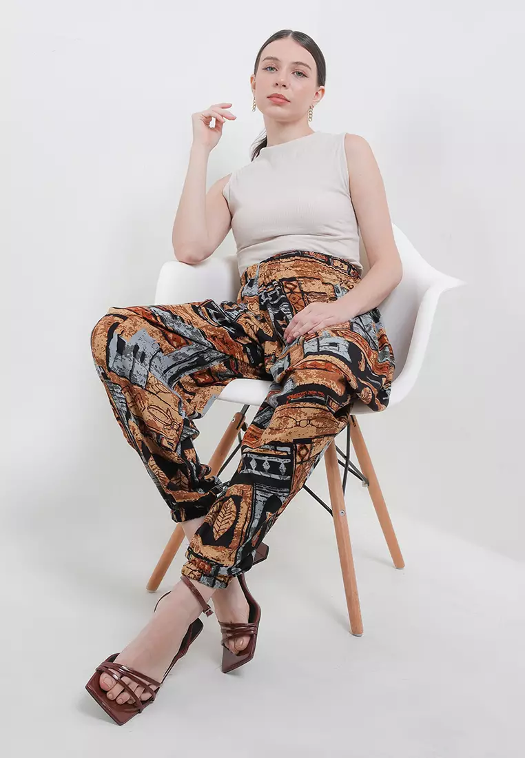 Celana Sayap Motif Abstrak 5