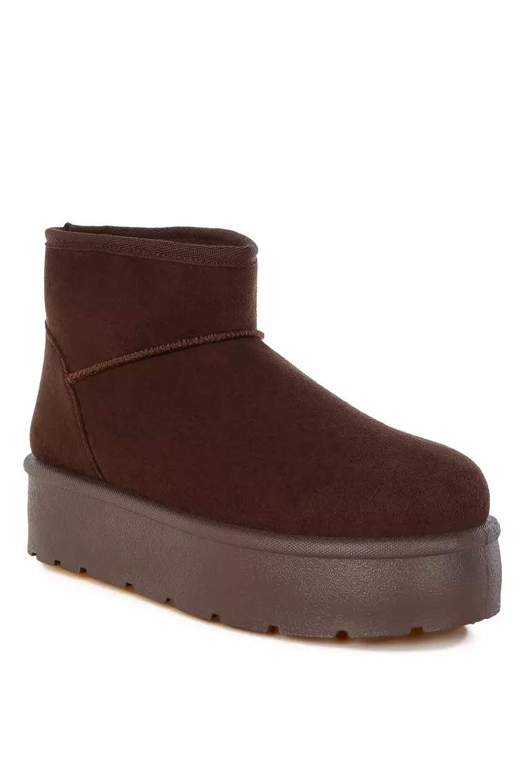 Soft Microfiber Snow Boots in Brown