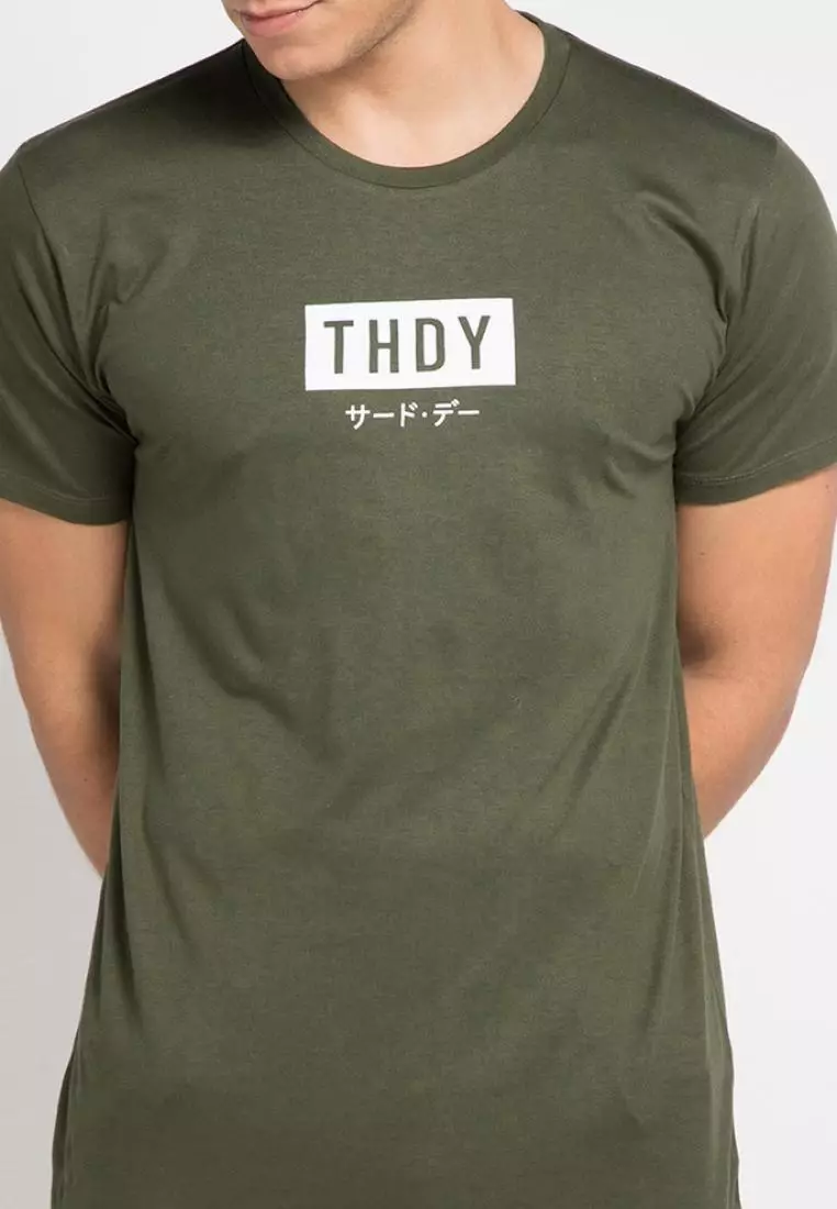 MTE42F Kaos Pria Simple Jepang Thdy Kith Katakana Ga T-shirt Olive