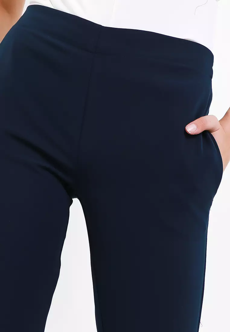 Chanira Prisha Pant-Indigo