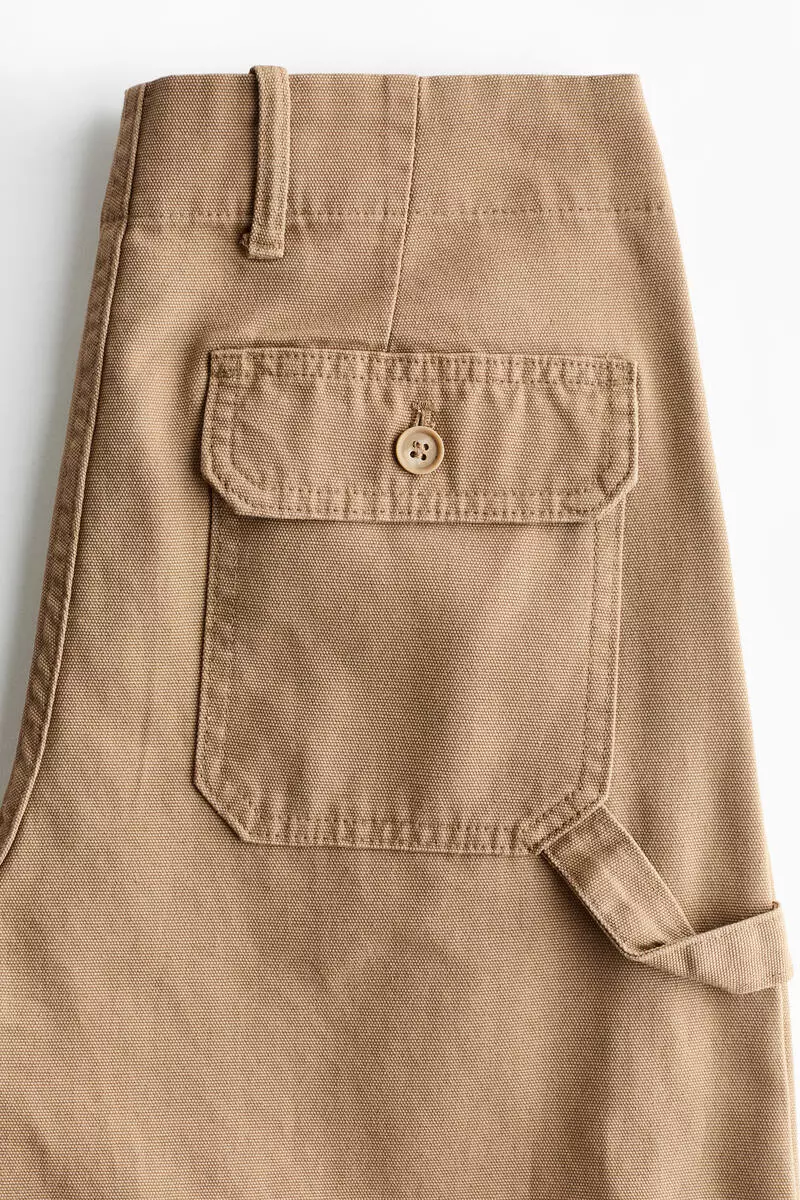 Barrel cargo trousers