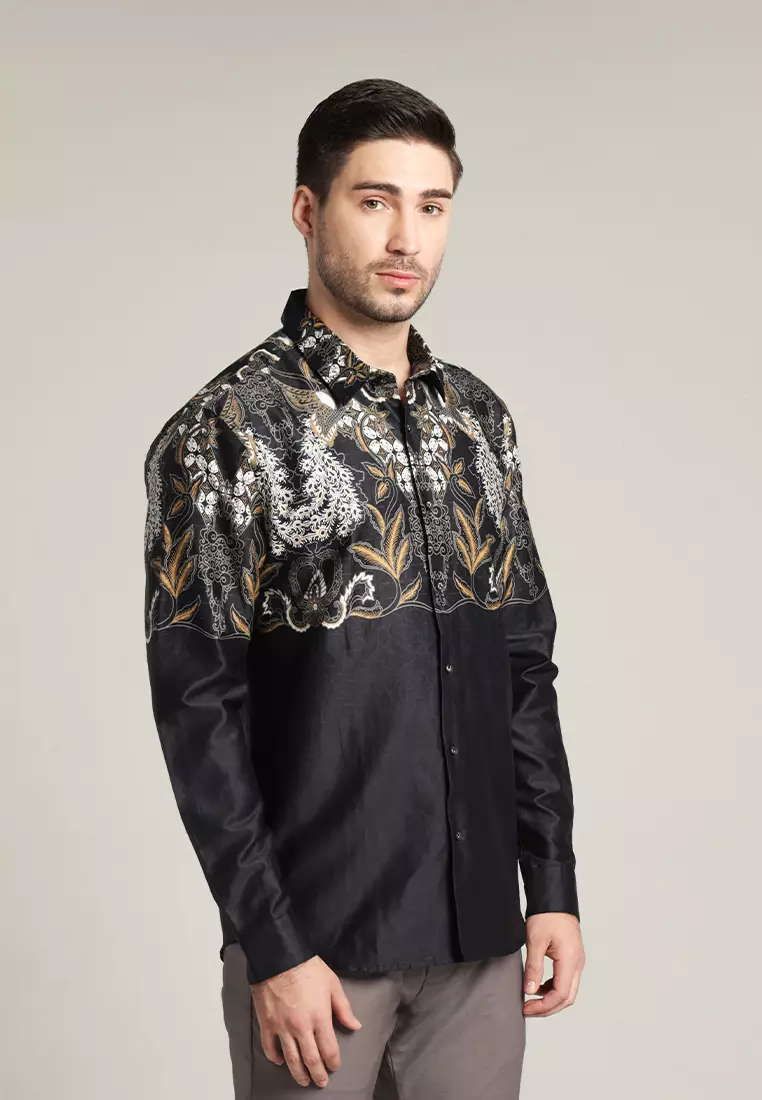MOC - Kemeja Batik Pria Lengan Panjang Narendra - Black