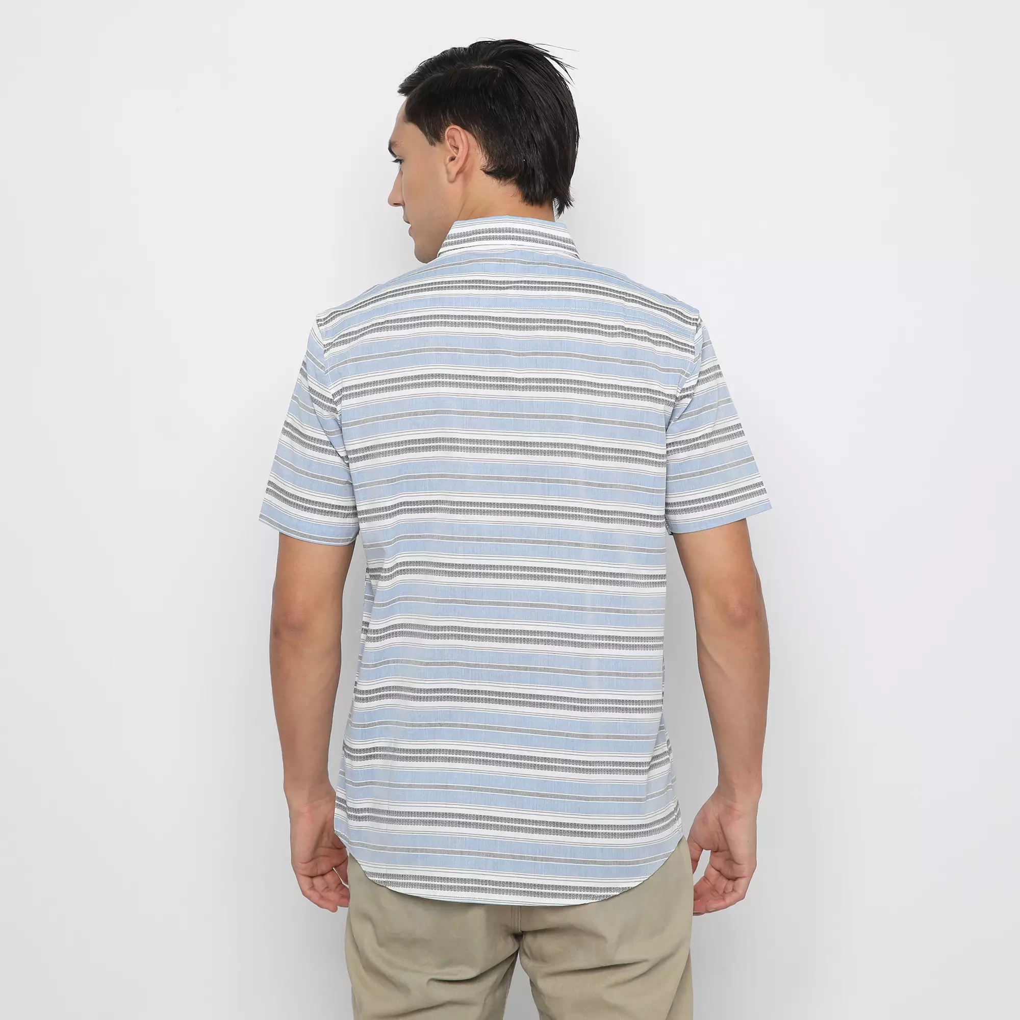 Platini Kemeja Garis Pria Lengan Pendek Katun Yarndyed Dobby 73300 Biru