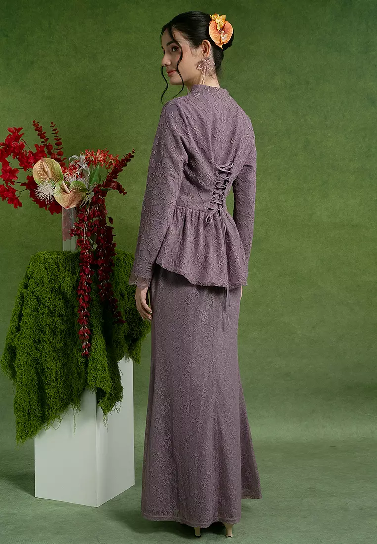 Adrianna Kebaya Lace Set