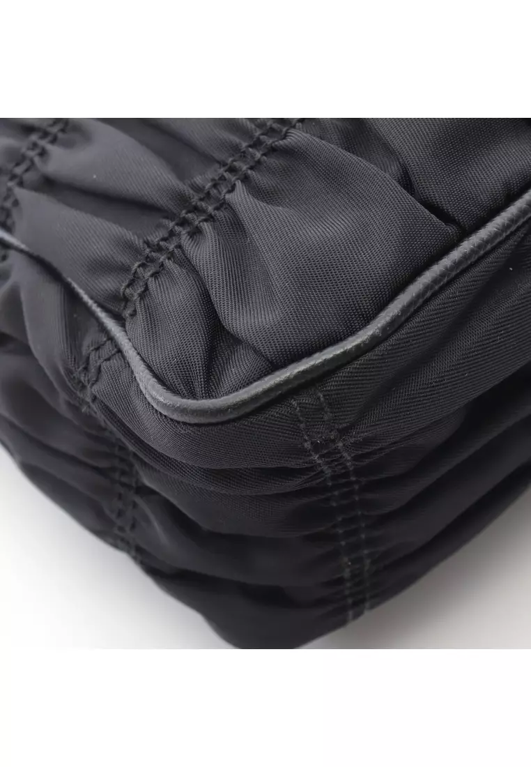 Pre-Loved Prada Re-Edition 2006 embroidery drill DRILL RIAMO FI chain shoulder bag Nylon Saffiano leather black 2WAY