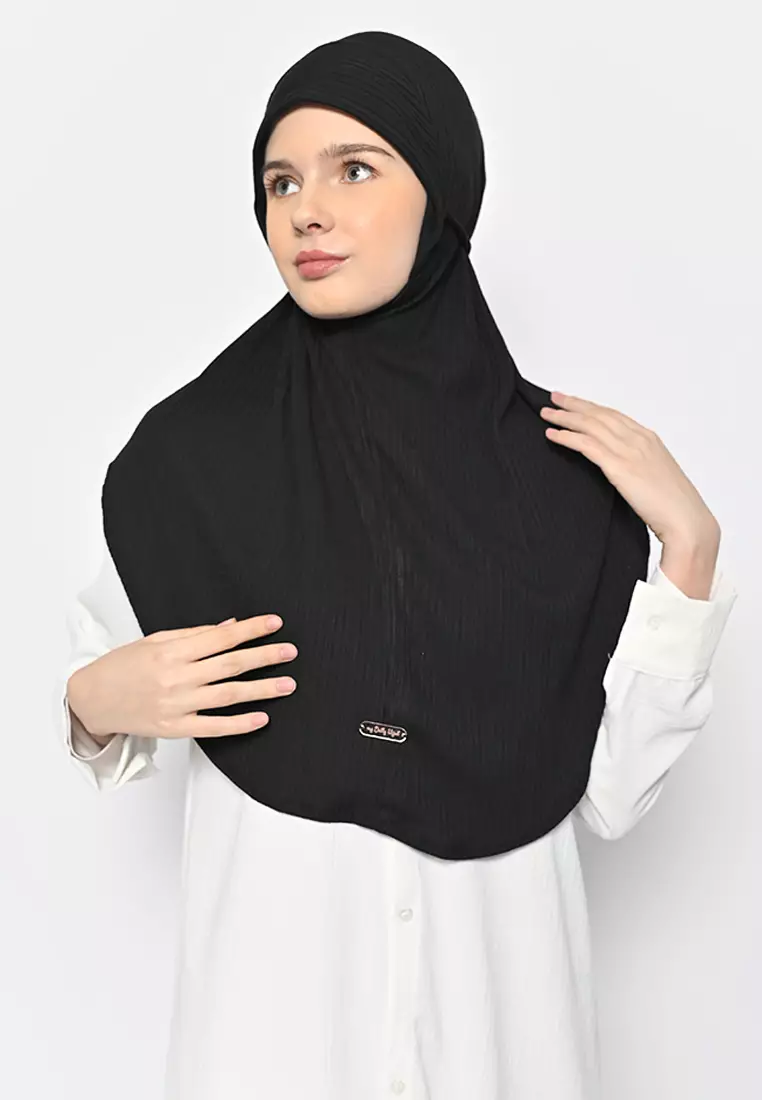 Bergo Kirana Knit Black