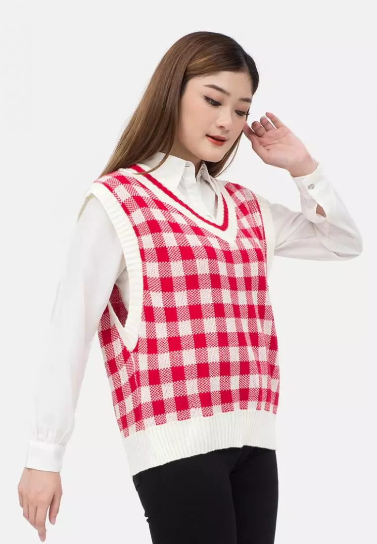 Big Checker Knit Vest in Red