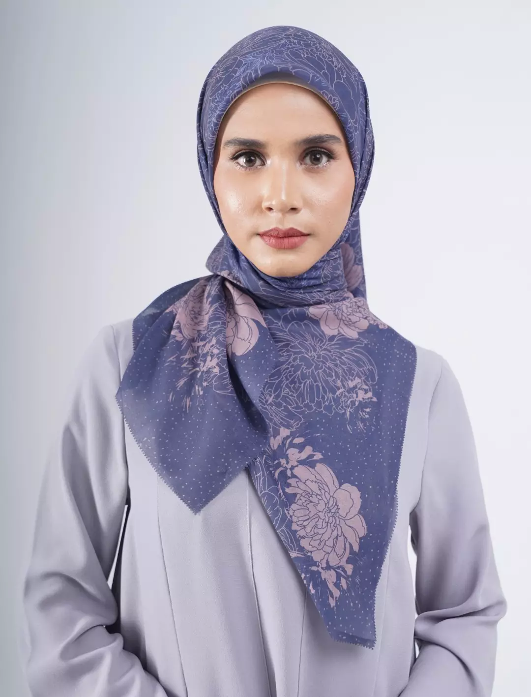 Cezia Printed Scarf Navy | Hijab Kerudung Segi Empat Motif