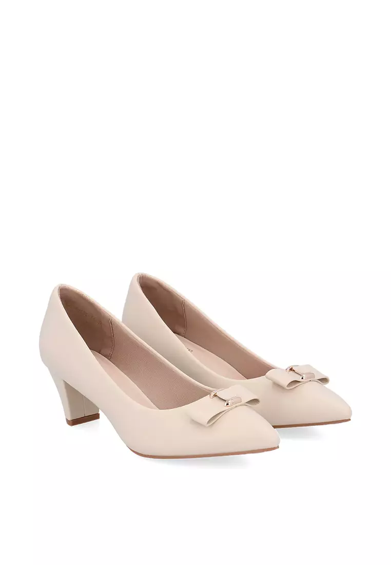 Nude Vella Pumps