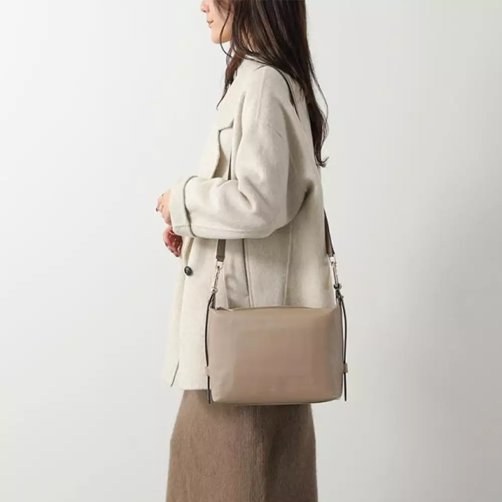 Tonie M Hobo Bag Greige