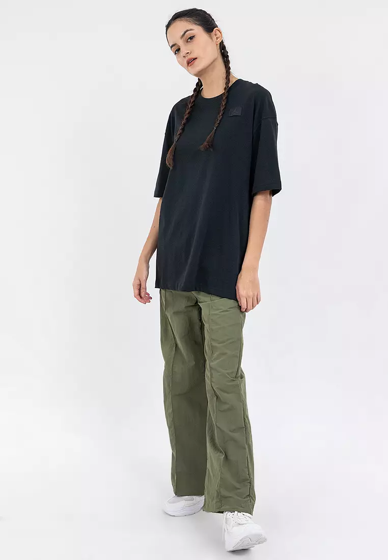 Flight Essentials Short Sleeve Os Tee 25