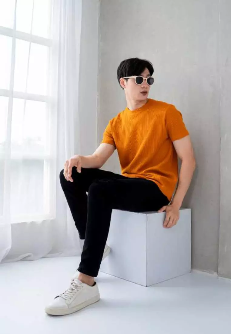 Kale Waffle Dark Mustard/ Kaos Polos Tekstur Lengan Pendek Pria / Unisex