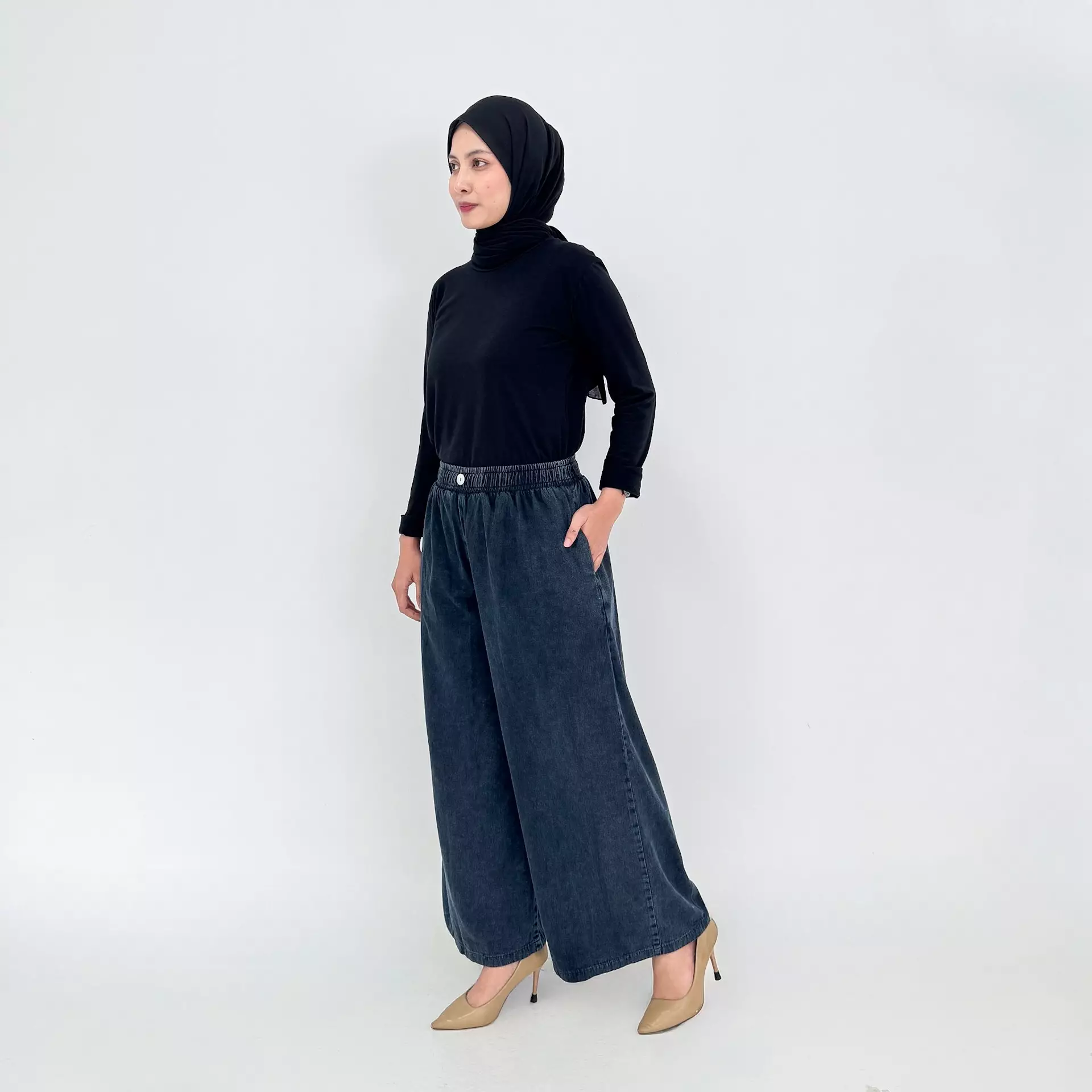 Celana Panjang Muslim Wanita AZMI WIDE LEG JEANS PANTS