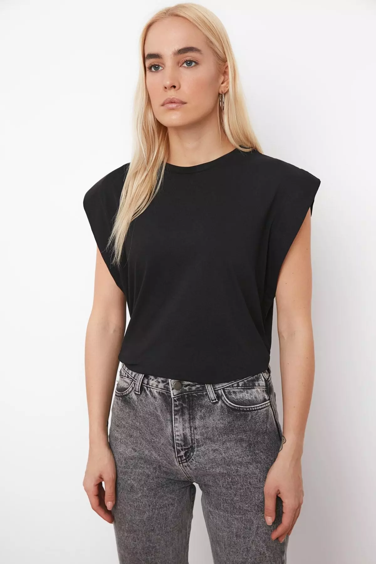 Wide Shoulder Muscle Tank Top