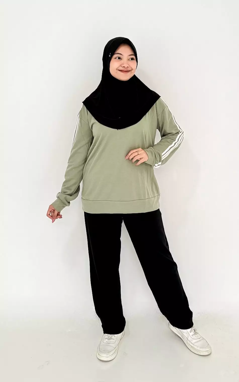 Set Sporty Pants Jasmin - Setelan Baju Olahraga Wanita