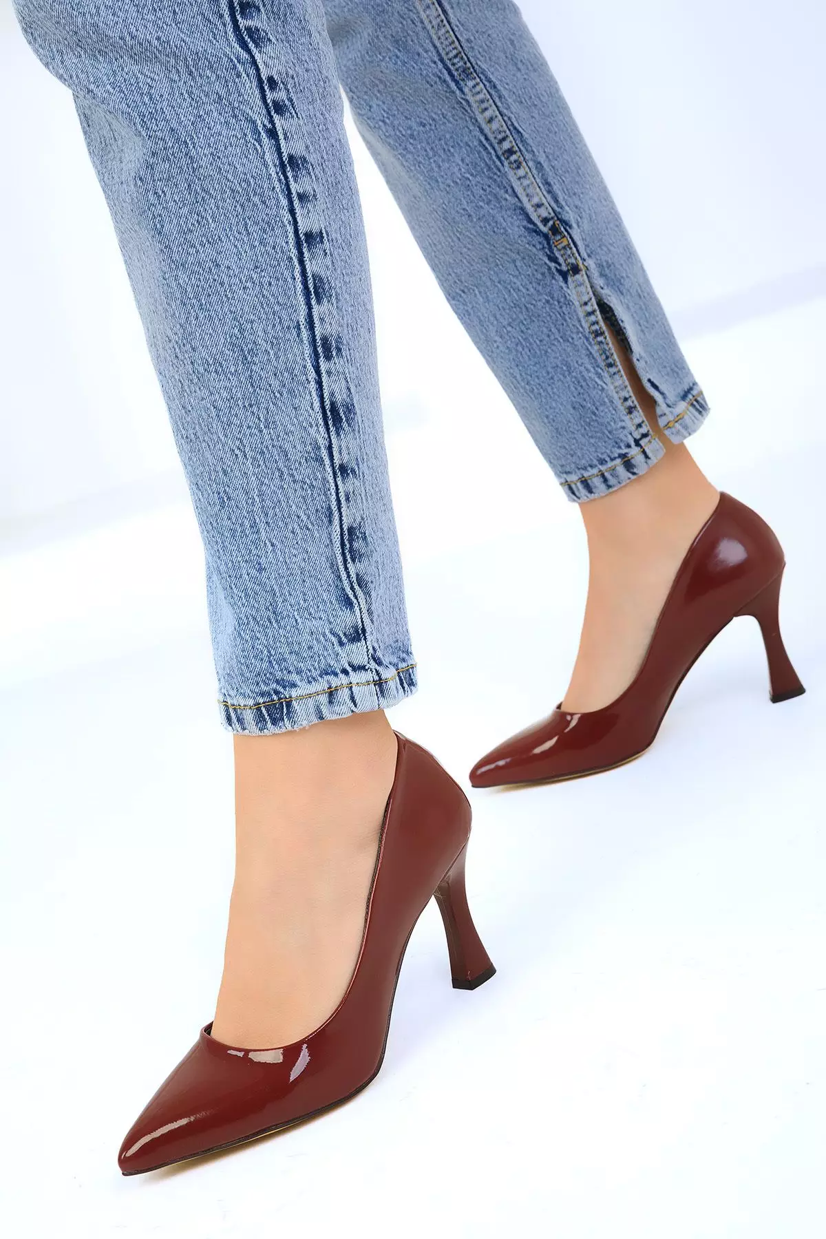 pointed toe pump heels