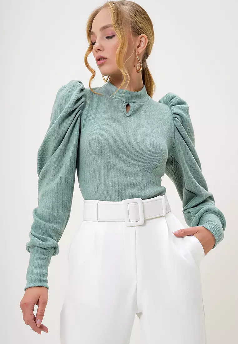 Long Princess Sleeves Top